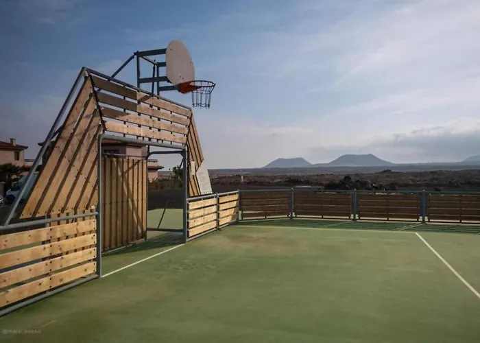 Majanicho Con Piscina Holiday home Lajares